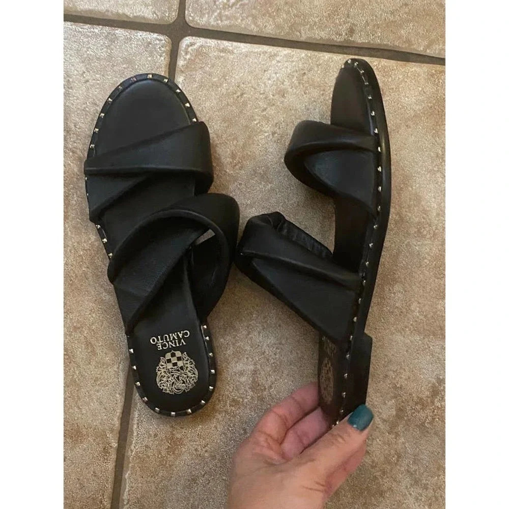 Vince Camuto Women's Black Leather Sandals Size 9m Casual Slip ons Open Toe Wear - Picture 10 of 12